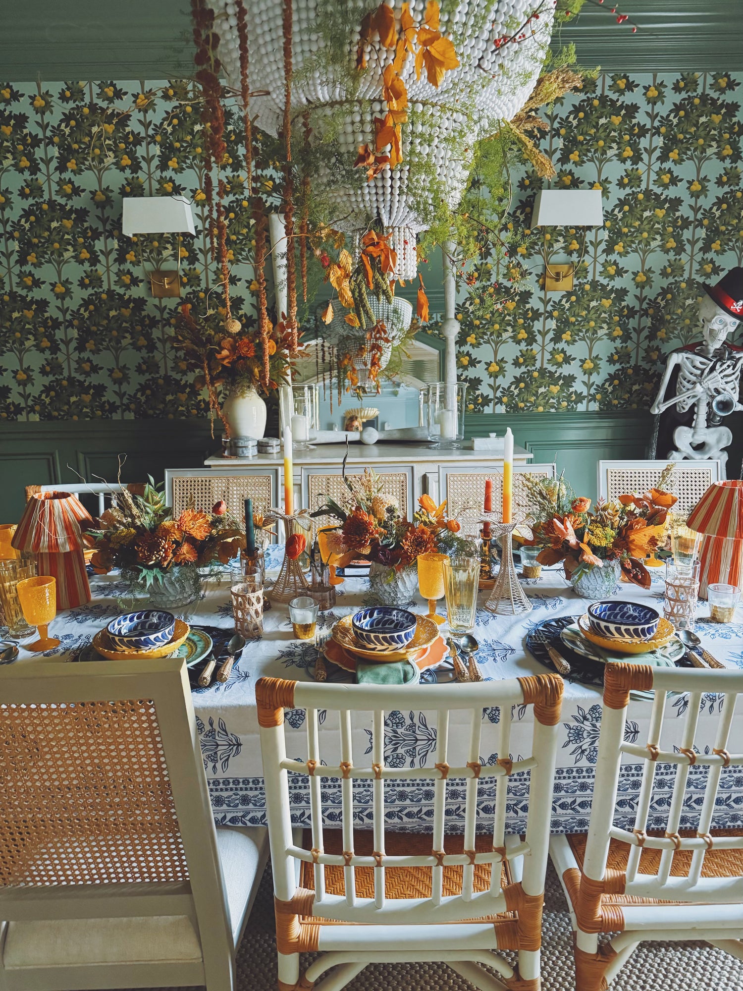 THE BLUE LILY TABLECLOTH