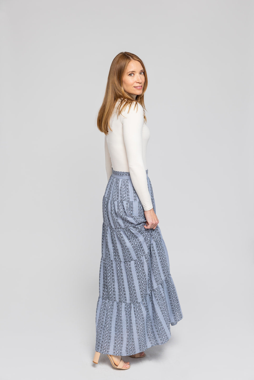 THE LILY SKIRT