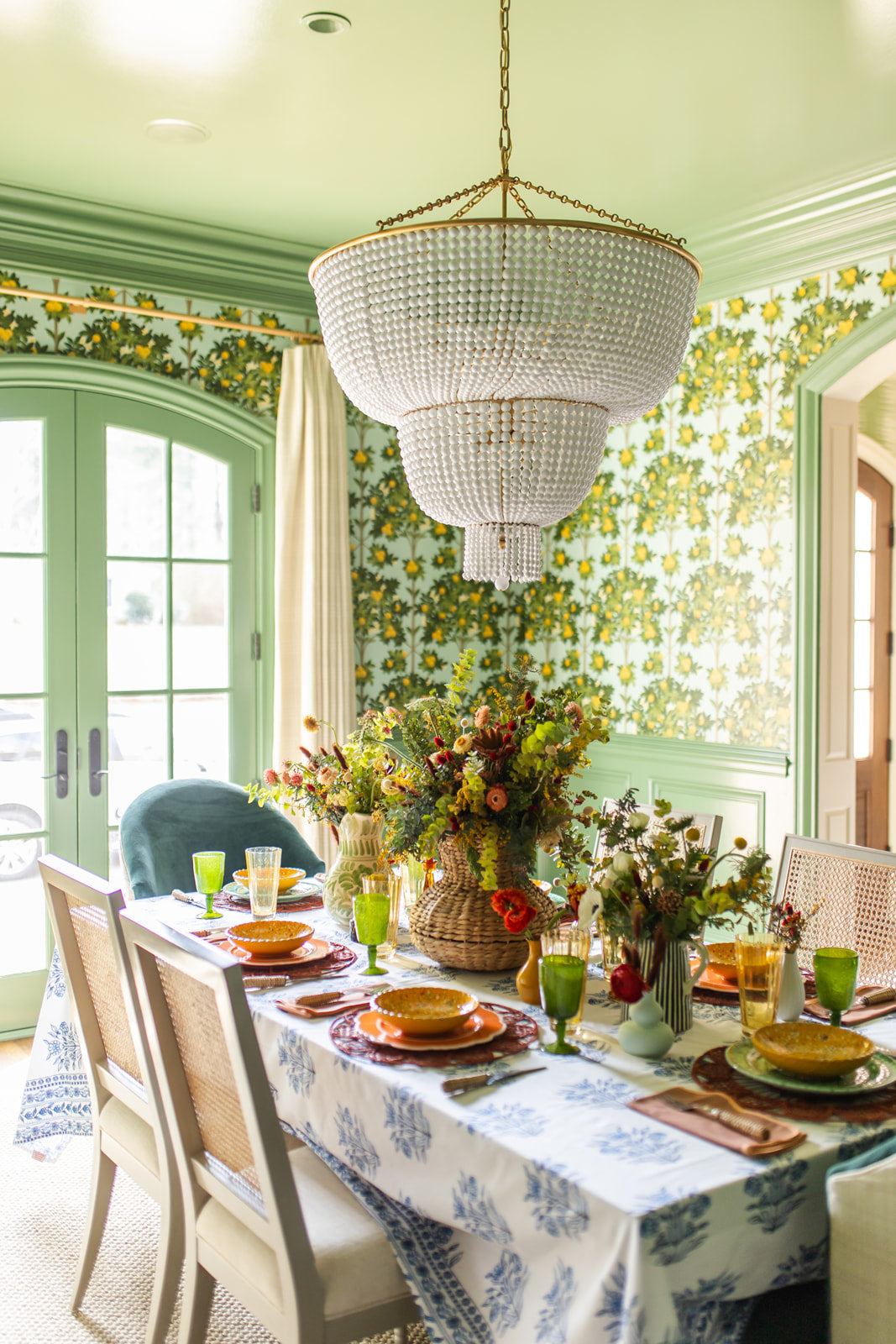 THE BLUE LILY TABLECLOTH