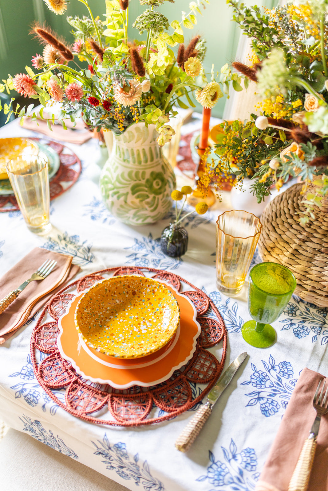 THE BLUE LILY TABLECLOTH