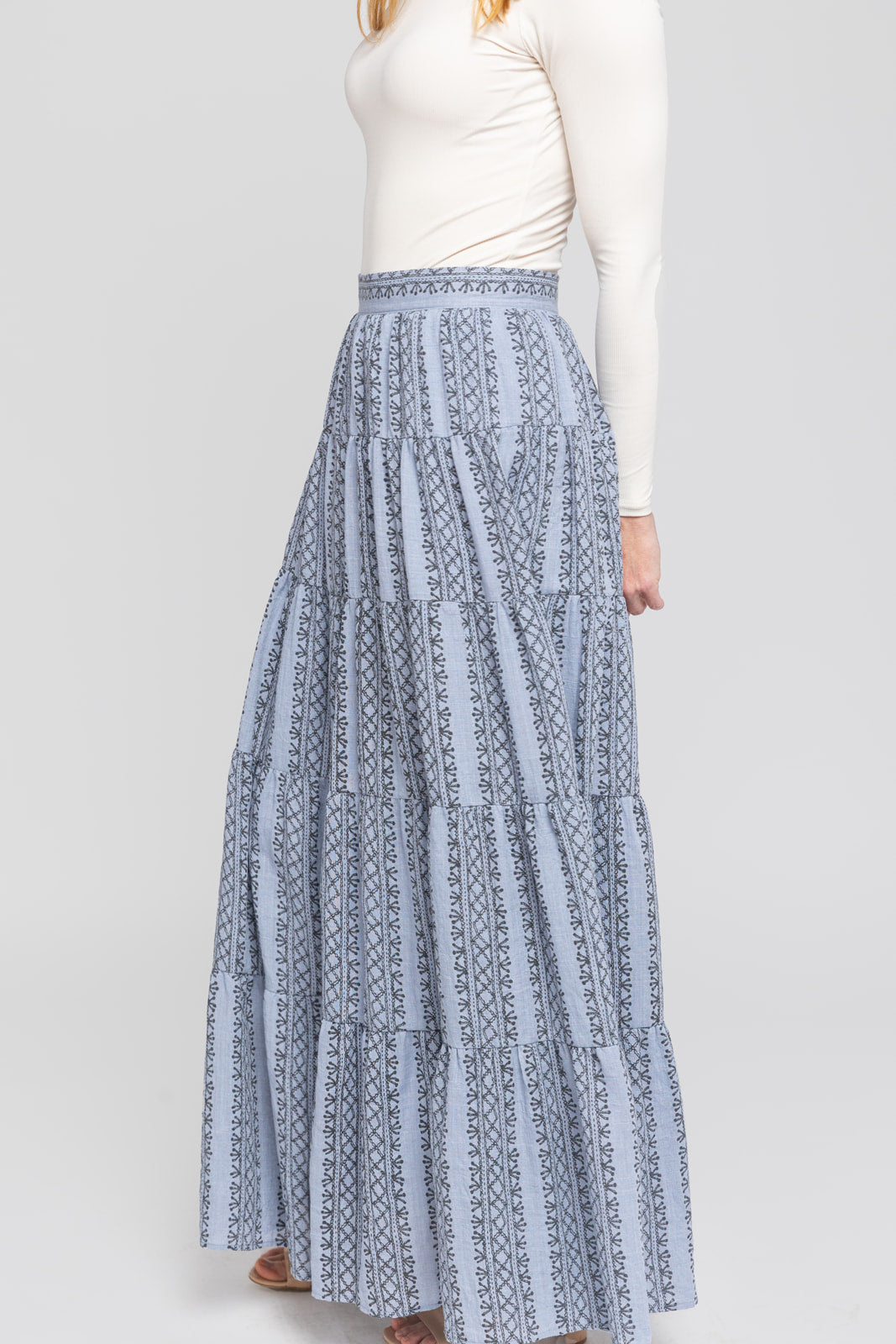 THE LILY SKIRT